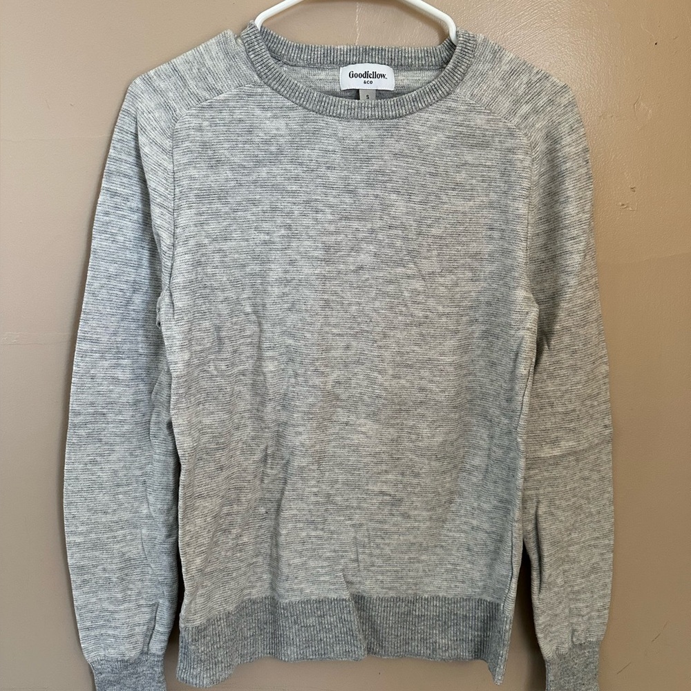 Men’s Goodfellow & Co. sweater